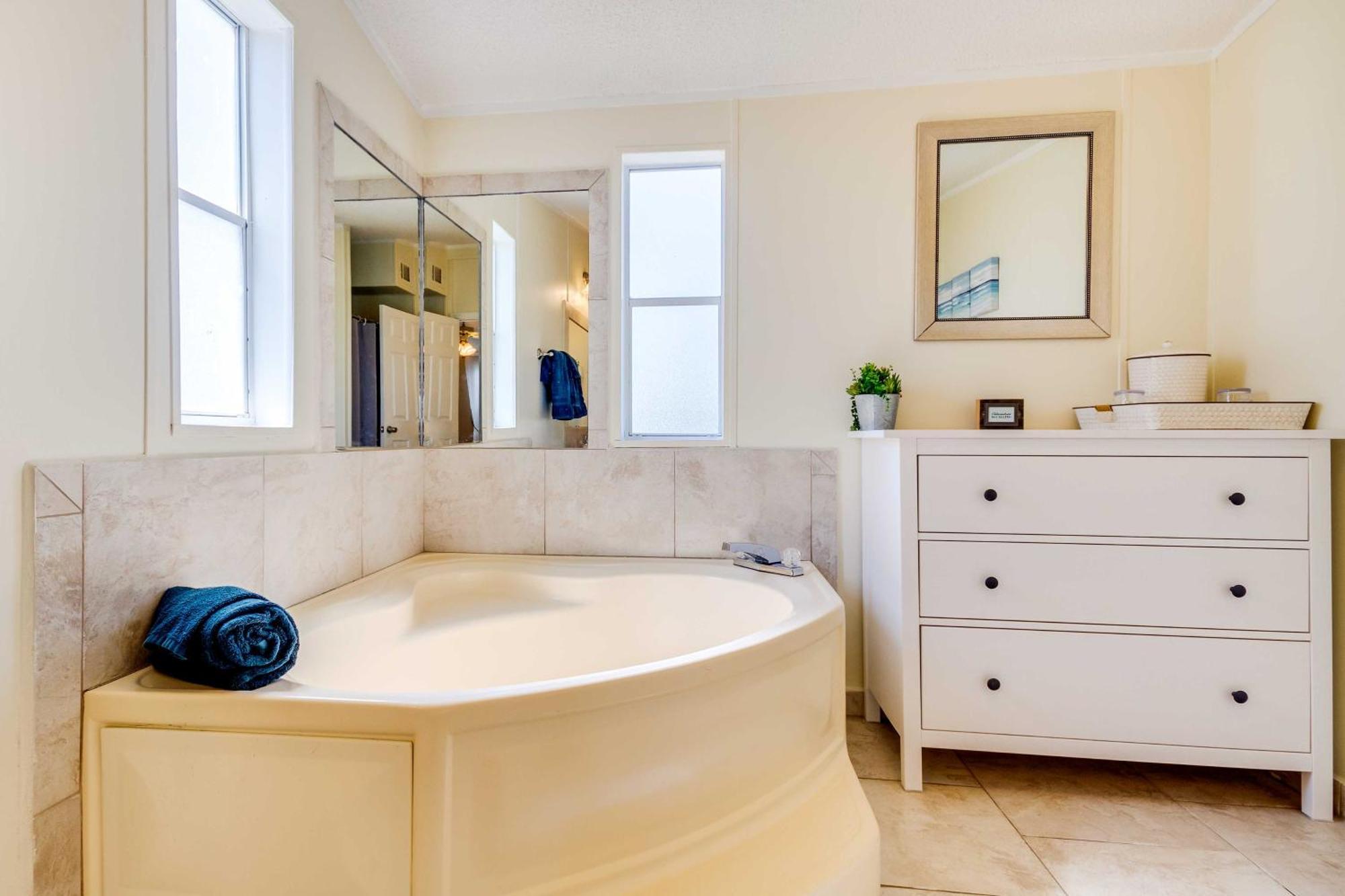 Stunning Pensacola Home, 8 Mi To Downtown! Exterior foto